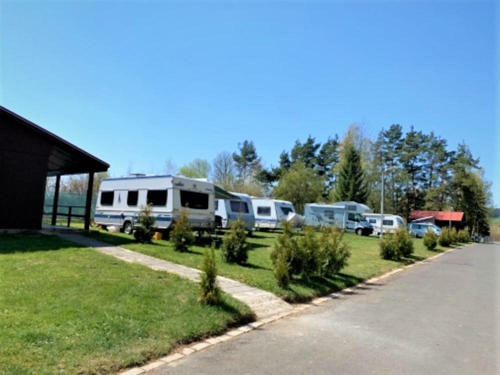 Camping La Provence Hotel Velka Hledsebe Exterior photo